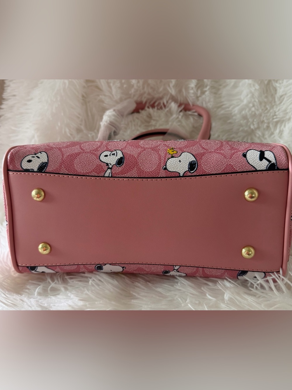 Fashion bag!!Pink Snoopy Print Satchel Bag with Crossbody Strap & Cherry Charm - Picture 7 of 12